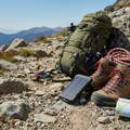 Solcelledrevet Powerbank 20000mAh – Vanntett med LED-lys og Kompass